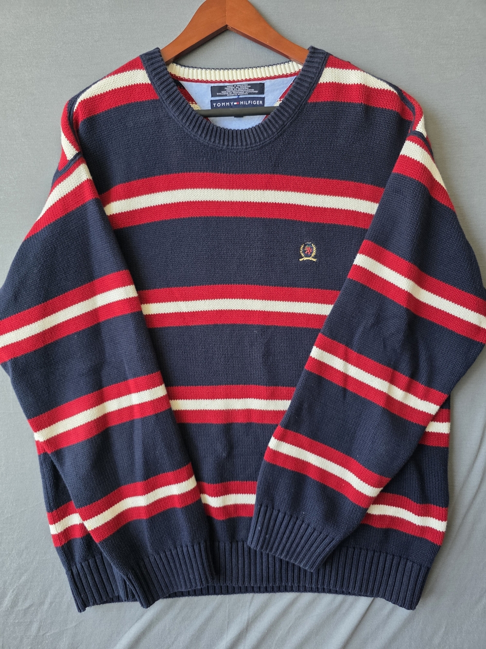 Tommy Hilfiger Men’s XXL Striped Crest Sweater Navy Red Cream Preppy Y2K